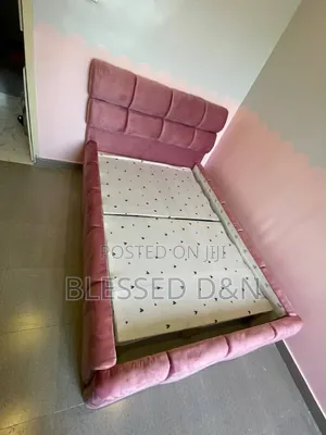 4,5/6 Lovely Baby Pink Colour Bubble Bed Frame
