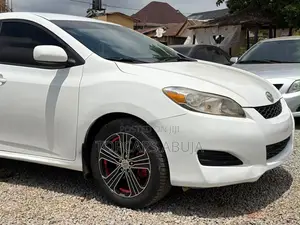 Toyota Matrix 2010 White