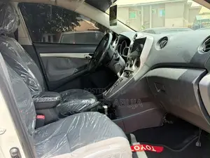 Toyota Matrix 2010 White