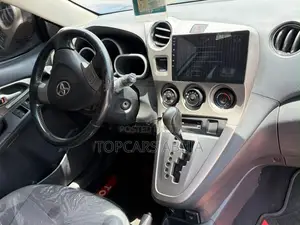 Toyota Matrix 2010 White