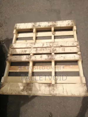 Industrial Wooden Pallet for Storage and Bedframe
