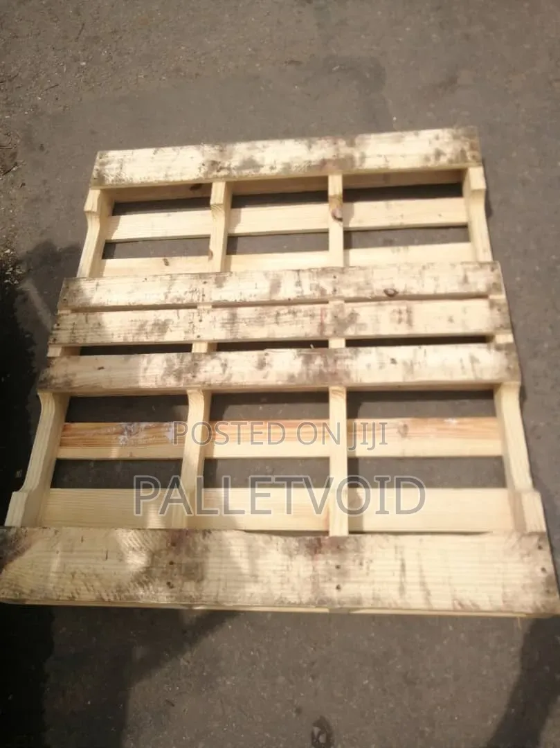 Industrial Wooden Pallet for Storage and Bedframe