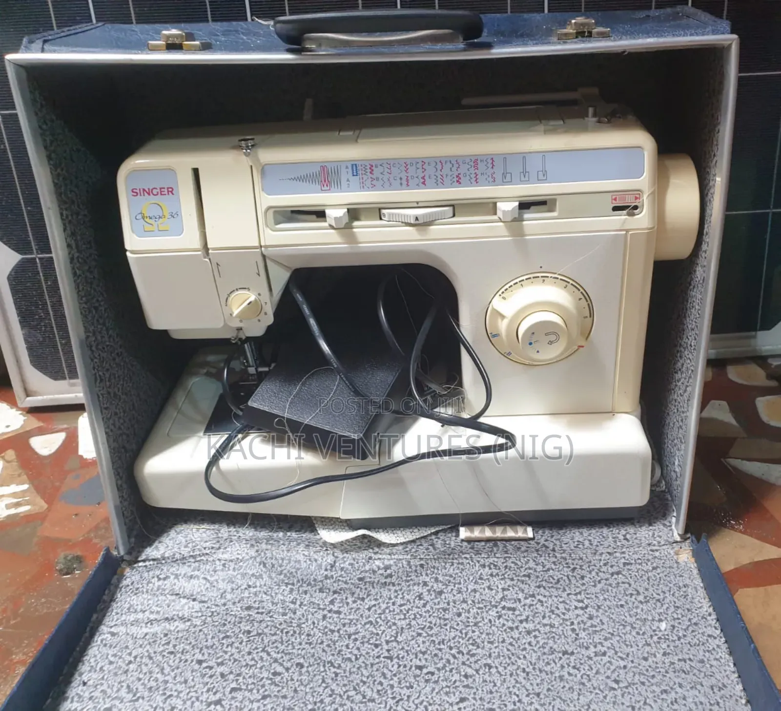 Singer Electric Table Top Sewing Machine