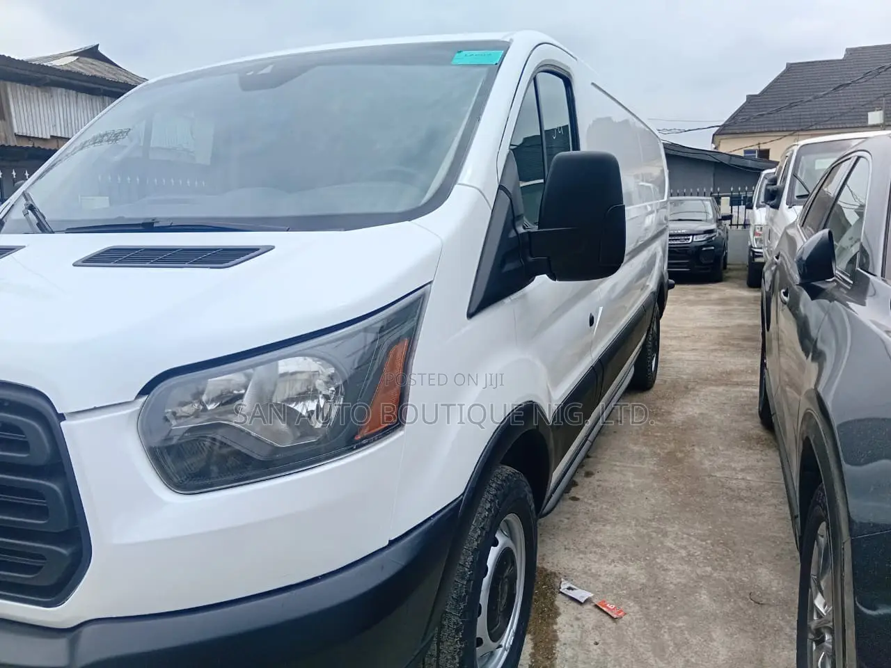 Ford Transit-350 2017 White