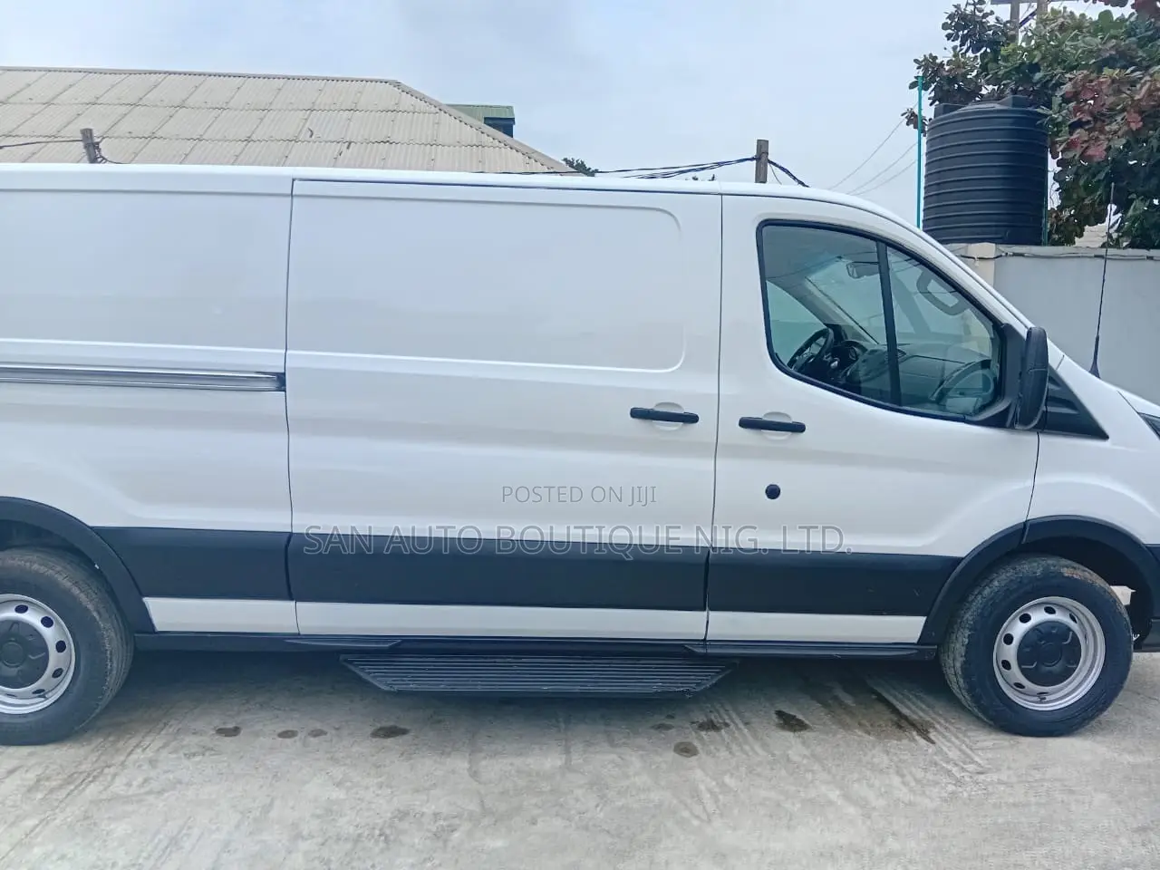 Ford Transit-350 2017 White