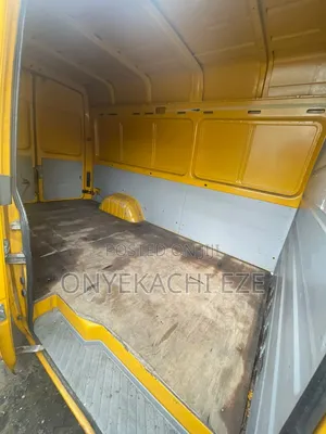 Volkswagen LT 2005 Yellow