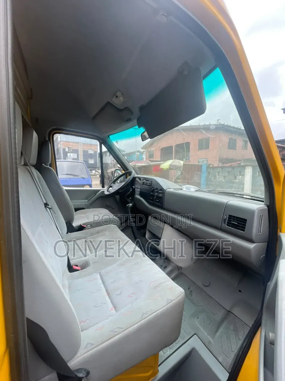 Volkswagen LT 2005 Yellow
