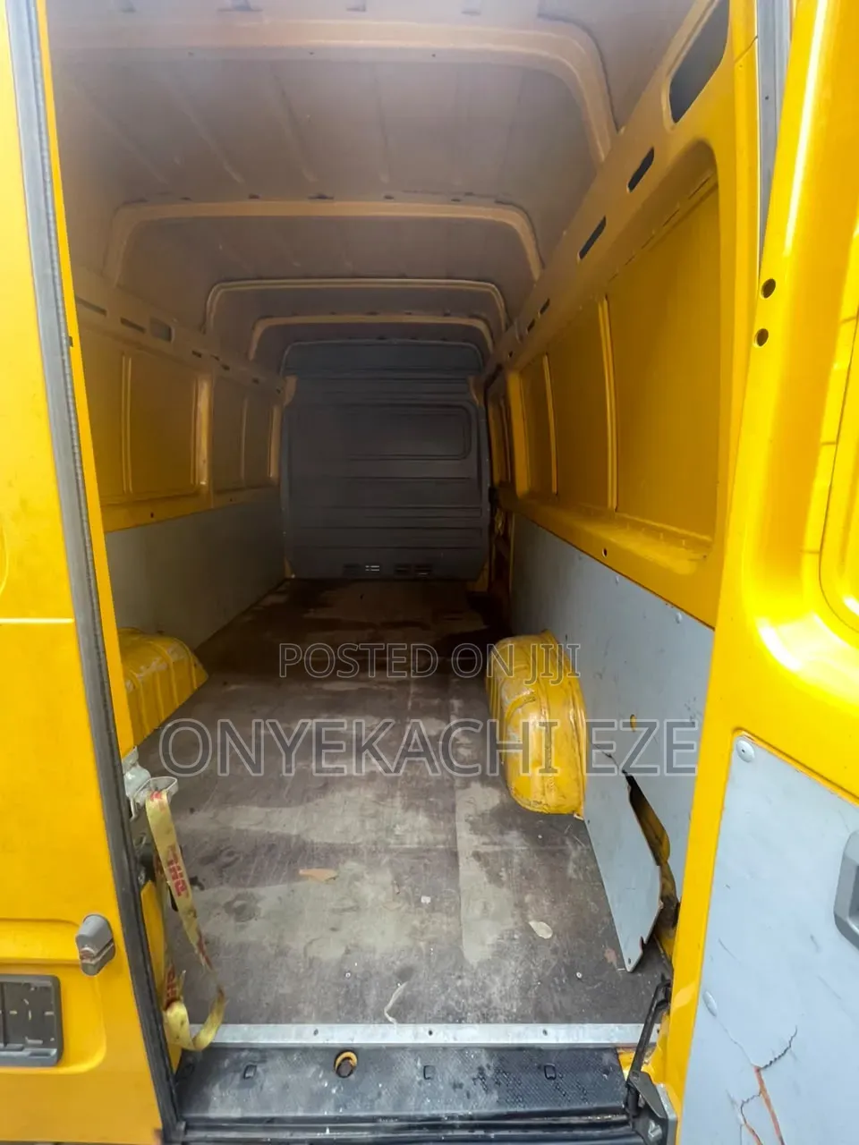Volkswagen LT 2005 Yellow