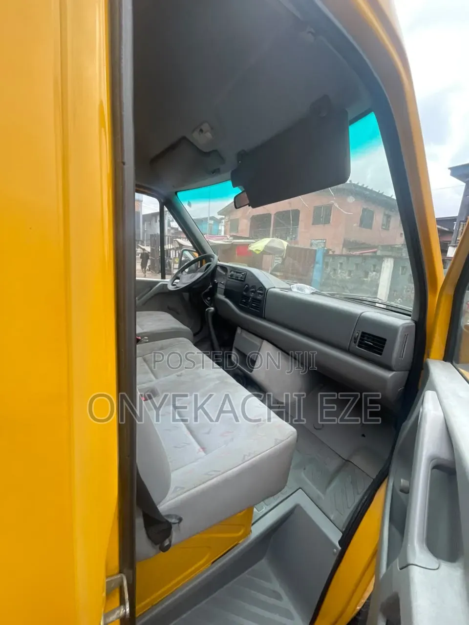 Volkswagen LT 2005 Yellow