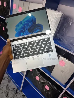 Laptop HP EliteBook X360 1030 G3 16GB Intel Core i7 SSD 256GB
