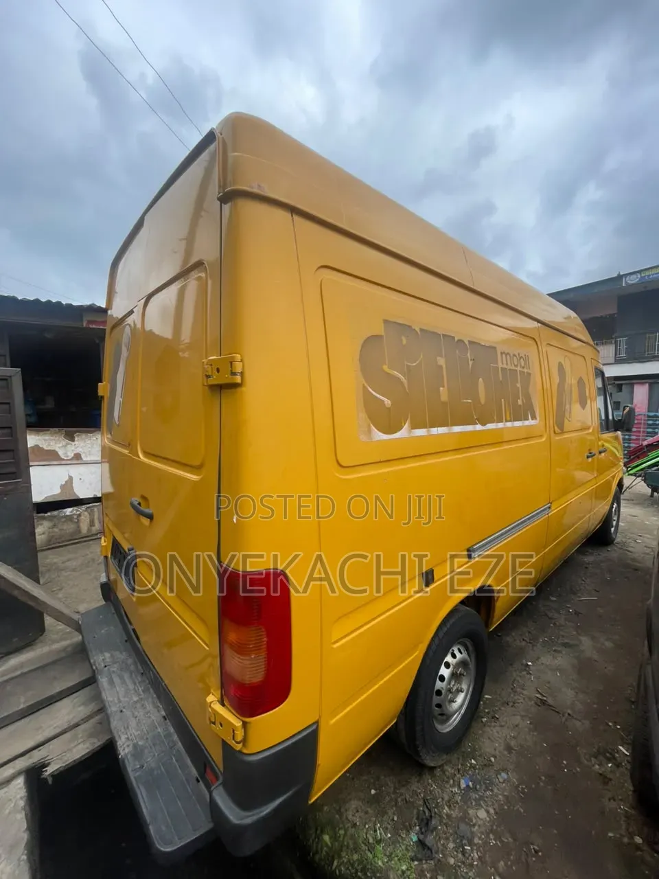 Volkswagen LT 2005 Yellow