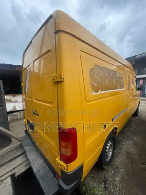 Volkswagen LT 2005 Yellow