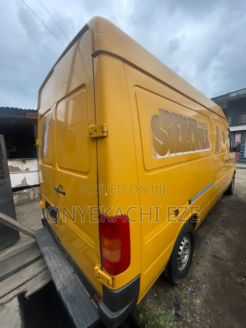 Volkswagen LT 2005 Yellow