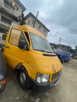 Volkswagen LT 2005 Yellow