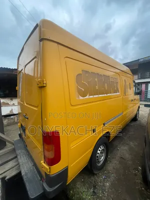Volkswagen LT 2005 Yellow