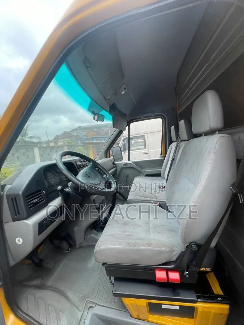 Volkswagen LT 2005 Yellow