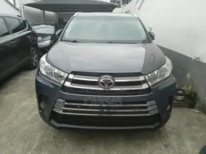 Toyota Highlander 2014 Blue