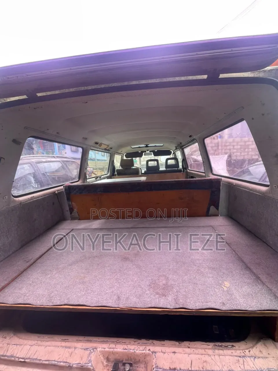 Volkswagen Transporter 2005 Red