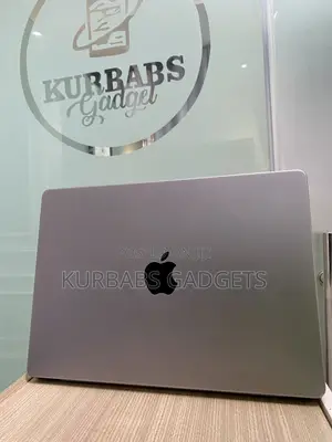 Laptop Apple MacBook Pro 2023 M3 8GB Apple M3 SSD 512GB
