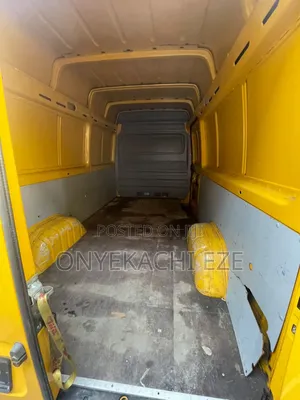 Volkswagen LT 2005 Yellow