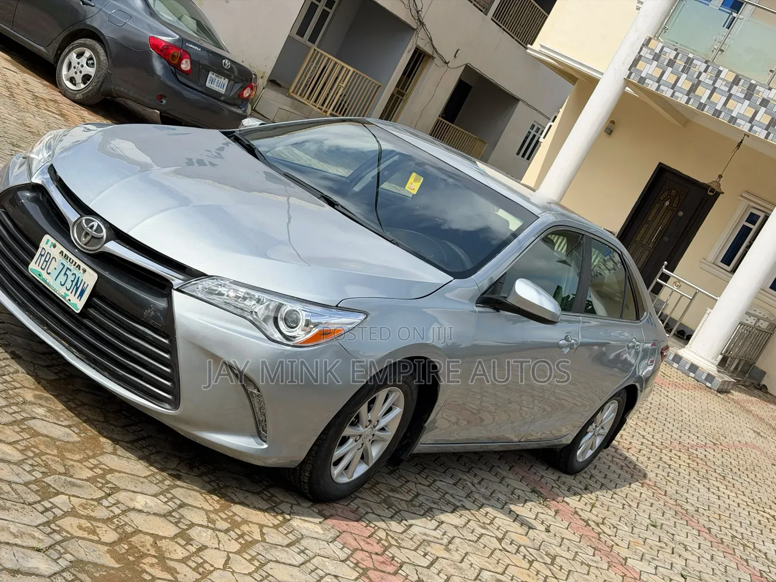 Toyota Camry 2016 Silver