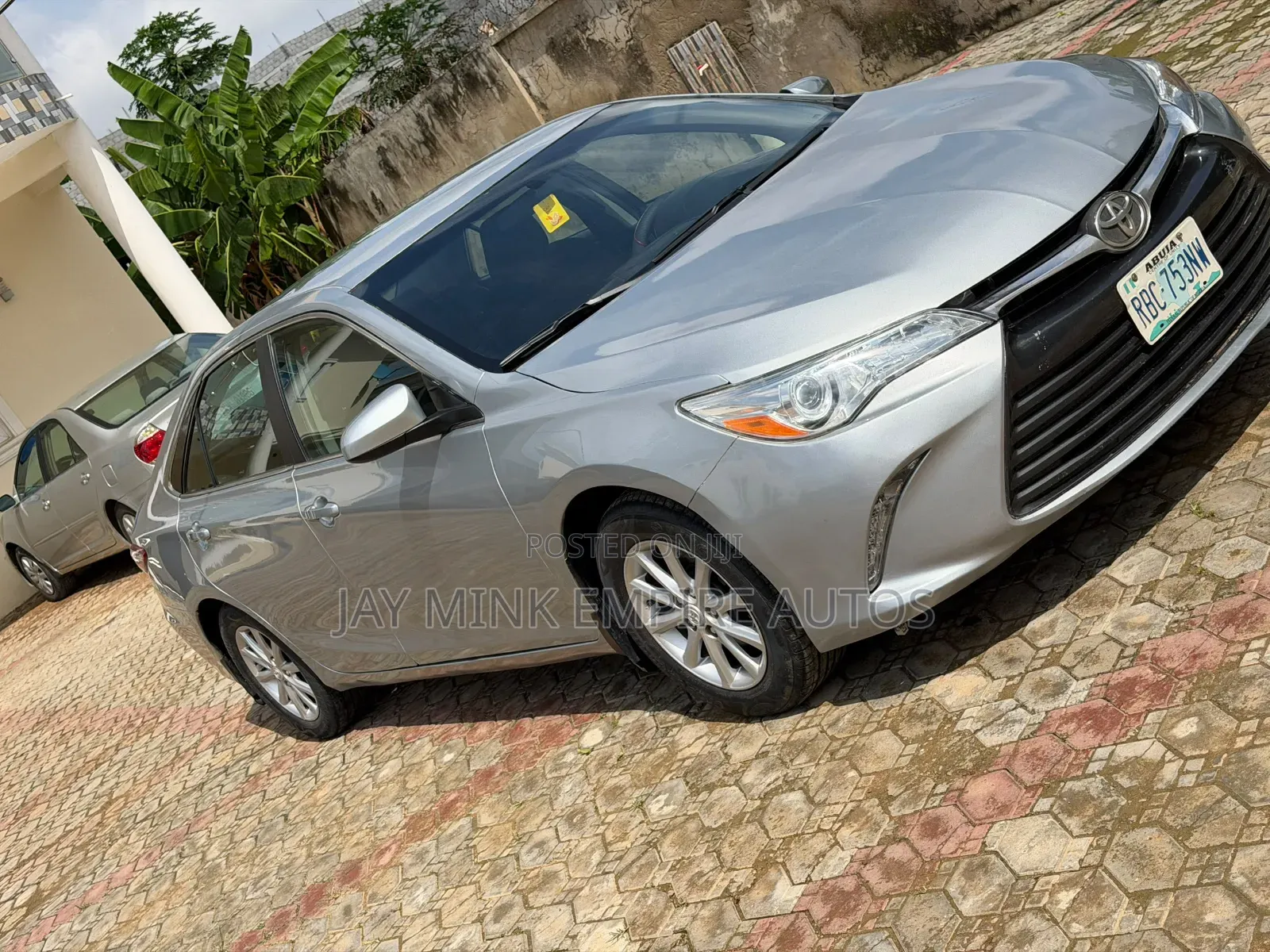Toyota Camry 2016 Silver