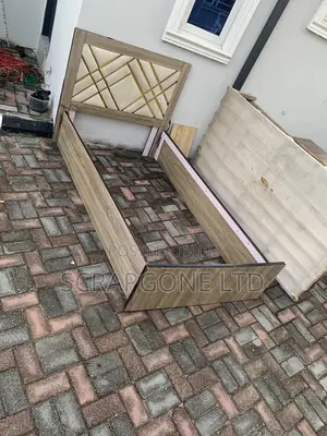 6 by 4 Bedframe
