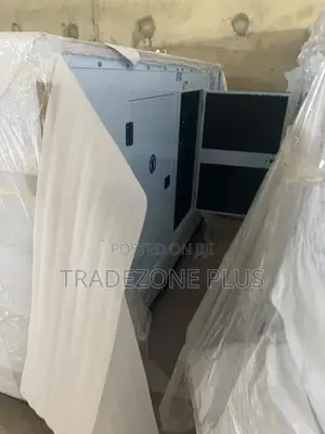 200KVA Perkins Soundproof Power Generating Set