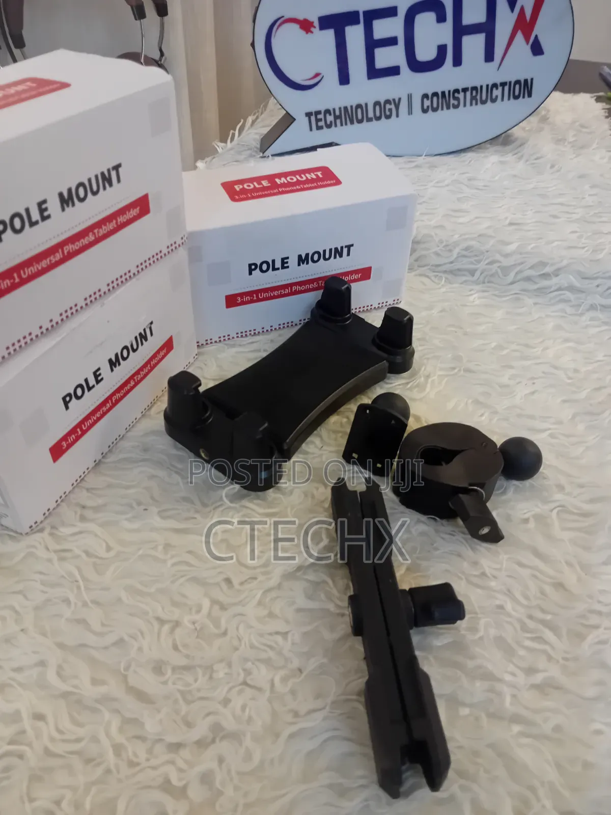Mount-It! Full Motion Tablet Pole, Desk Wheelchair Mount, 6 to 14"