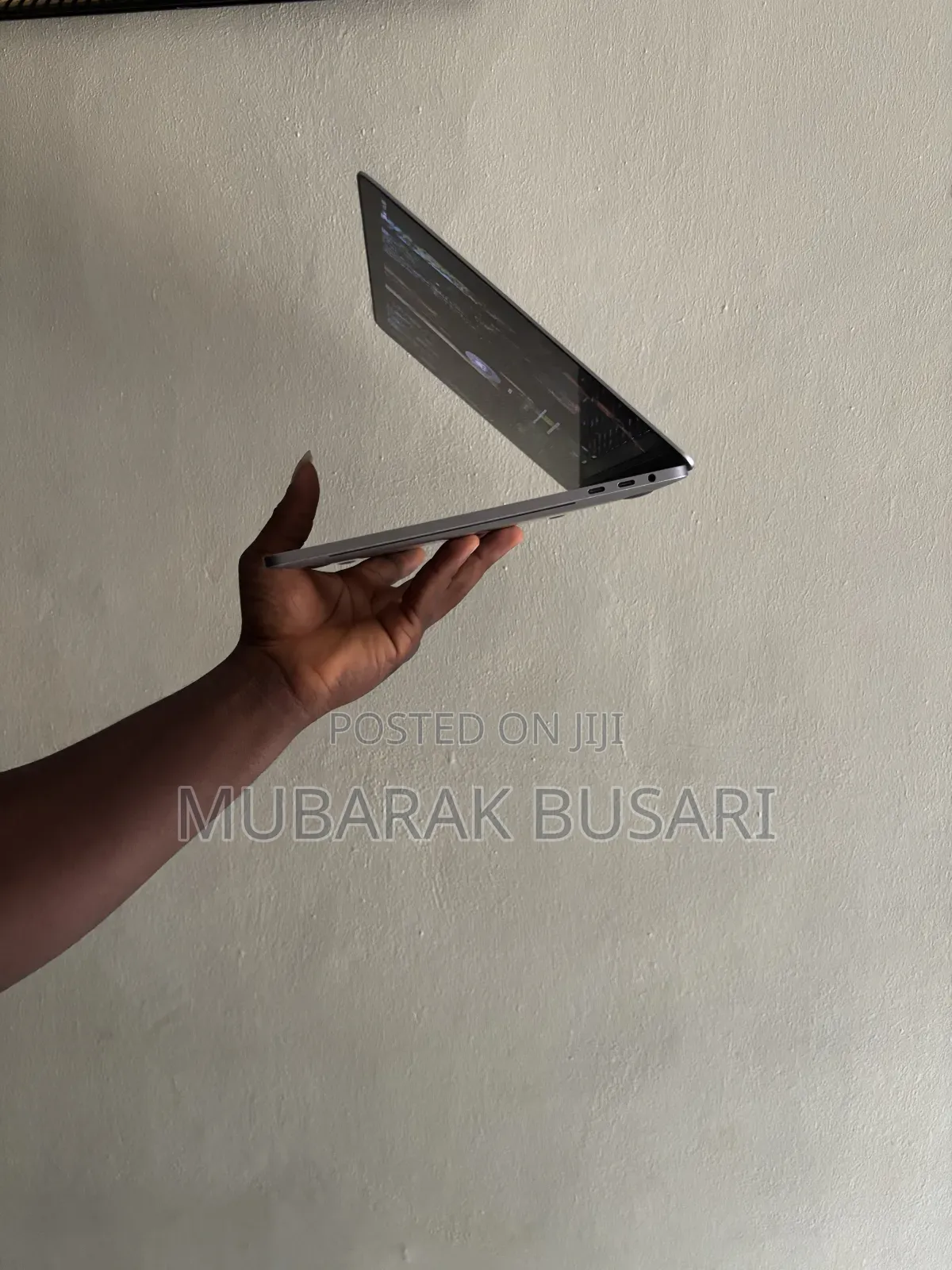 Laptop Apple MacBook Pro 2018 16GB Intel Core i5 SSD 512GB