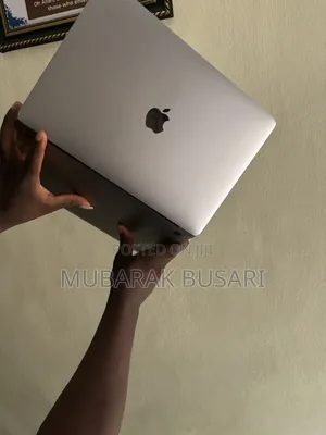 Laptop Apple MacBook Pro 2018 16GB Intel Core i5 SSD 512GB