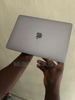 Laptop Apple MacBook Pro 2018 16GB Intel Core i5 SSD 512GB