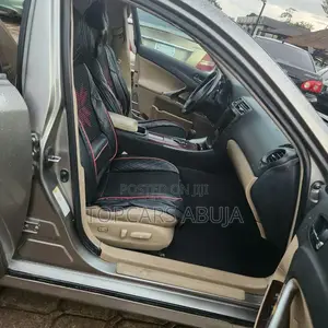 Lexus IS 2010 Brown