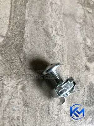 19 Inch Server Rack Cage Nuts M6 Rack Mounting Screws