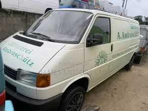 Volkswagen Transporter 2007 White