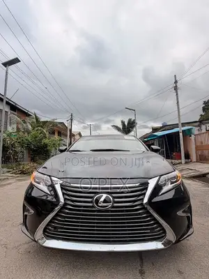 Lexus ES 2013 Black