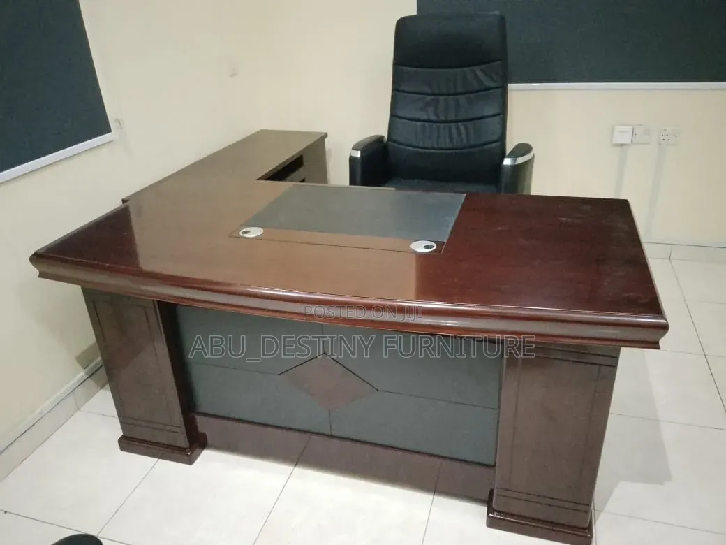 Executive L-Shape Office Table