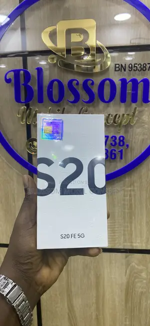 New Samsung Galaxy S20 FE 5G 128 GB Black