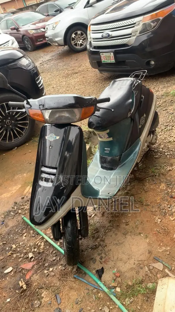 Honda 2006 Black