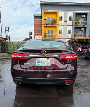 Toyota Avalon 2014 Brown