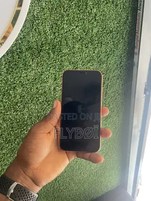 Apple iPhone XR 64 GB Orange