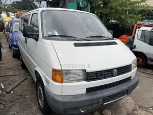 Volkswagen Transporter 2007 White