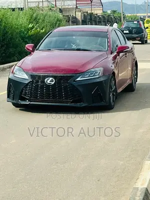 Lexus IS 250 2010 Red
