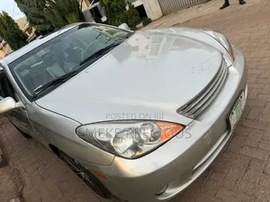 Lexus ES 300 2004 Silver