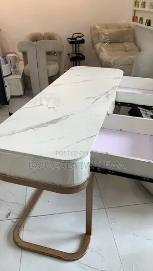 Nail Table and Chairs