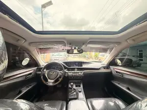 Lexus ES 2013 Black