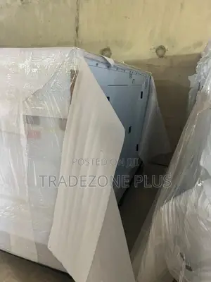 200KVA Perkins Generator – Soundproof Enclosure Reliable Output