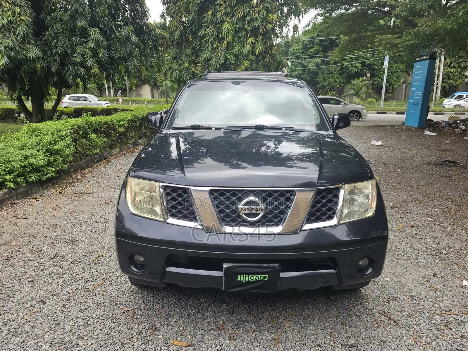 Nissan Pathfinder 2007 Black