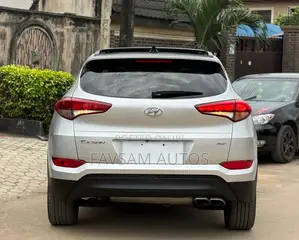 Hyundai Tucson 2016 Silver