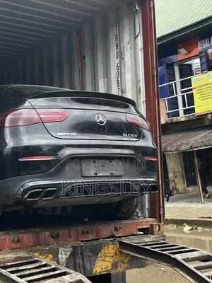 Mercedes-Benz C63 2018 Black